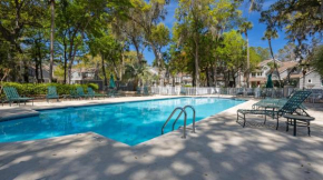 Complex Pool, Loft, Lagoon Views